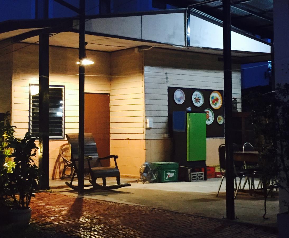 Bed Time Hostel Chiangrai Chiang Rai Exterior foto